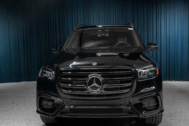 new 2025 Mercedes-Benz GLS 450 car, priced at $97,415