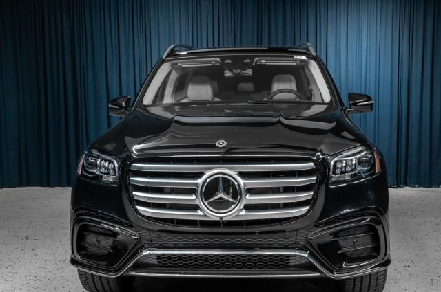 new 2024 Mercedes-Benz GLS 580 car, priced at $117,915