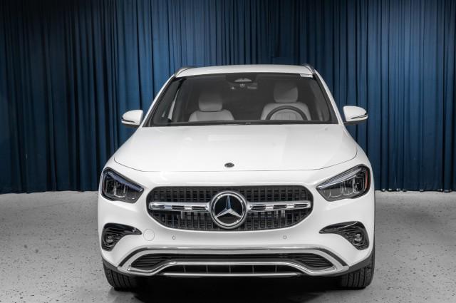 new 2025 Mercedes-Benz GLA 250 car, priced at $47,320