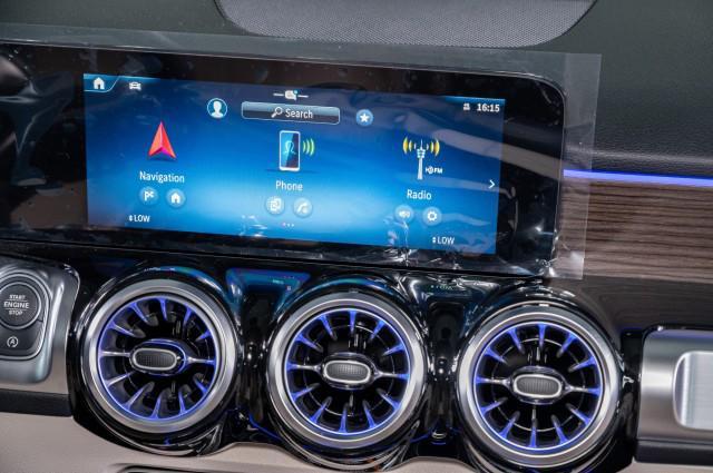 new 2025 Mercedes-Benz GLB 250 car, priced at $51,995