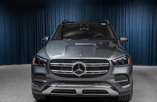 new 2025 Mercedes-Benz GLE 450e car, priced at $79,435