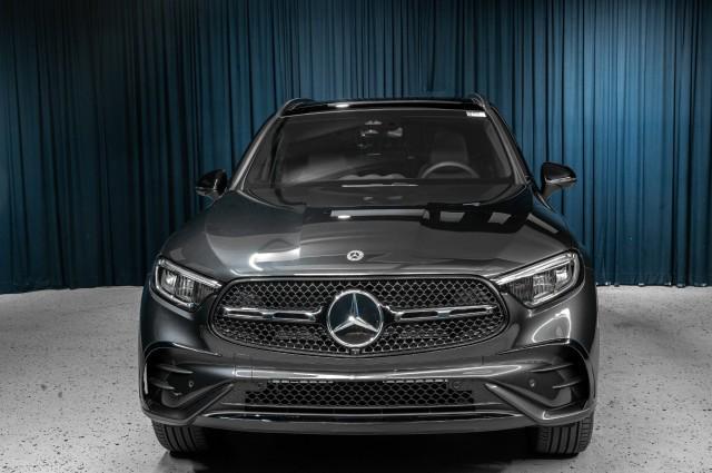 new 2025 Mercedes-Benz GLC 300 car, priced at $59,455