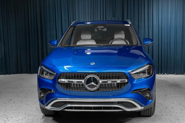 new 2025 Mercedes-Benz GLA 250 car, priced at $47,395