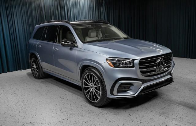 new 2025 Mercedes-Benz GLS 450 car, priced at $105,200