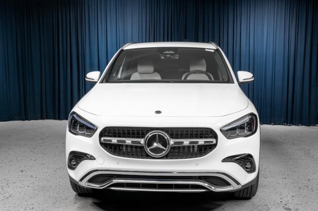 new 2025 Mercedes-Benz GLA 250 car, priced at $44,345