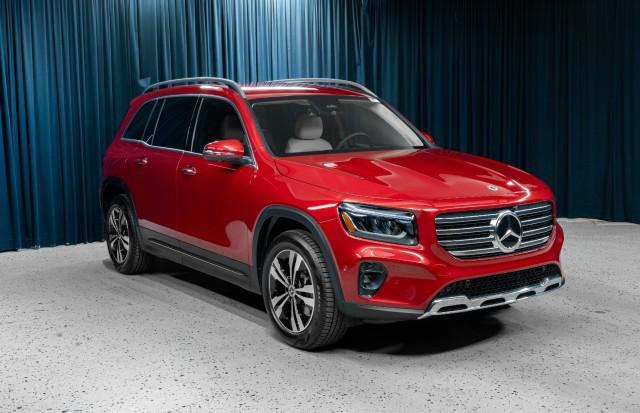 new 2025 Mercedes-Benz GLB 250 car, priced at $51,745