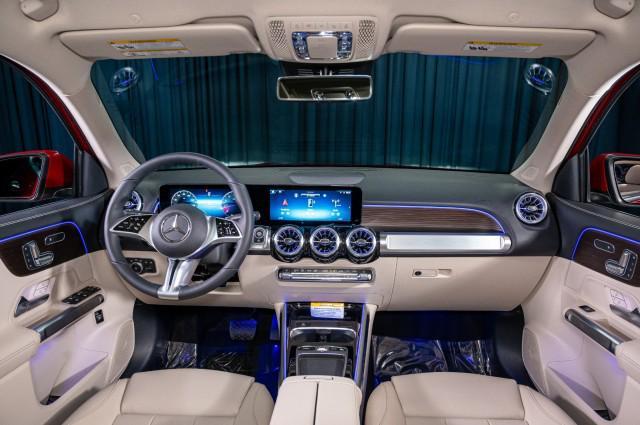 new 2025 Mercedes-Benz GLB 250 car, priced at $51,745