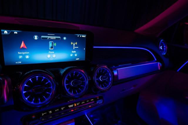 new 2025 Mercedes-Benz GLB 250 car, priced at $51,745