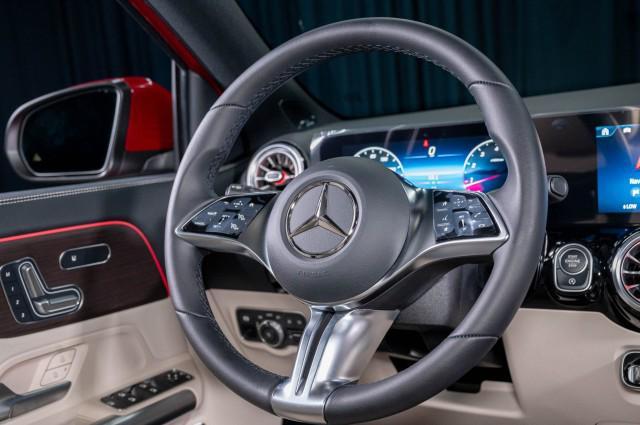 used 2025 Mercedes-Benz GLA 250 car, priced at $40,994