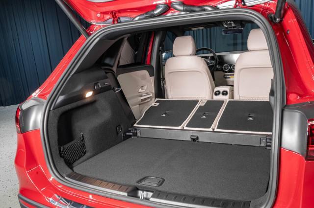 used 2025 Mercedes-Benz GLA 250 car, priced at $40,994
