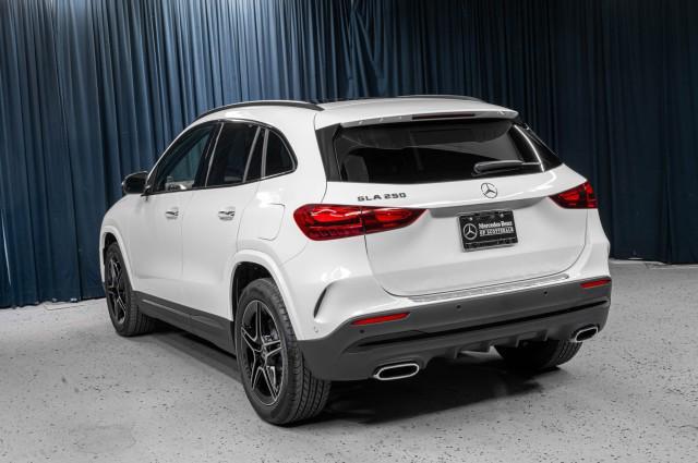 new 2025 Mercedes-Benz GLA 250 car, priced at $51,265