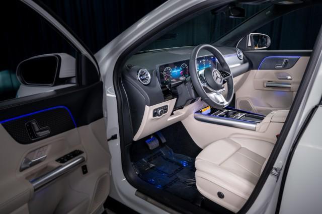 new 2025 Mercedes-Benz GLA 250 car, priced at $47,650