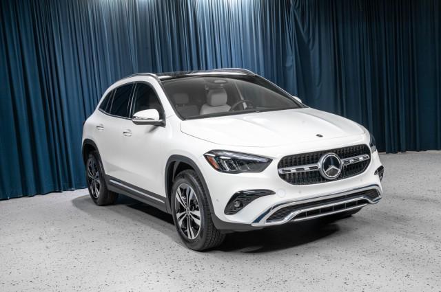 new 2025 Mercedes-Benz GLA 250 car, priced at $47,650