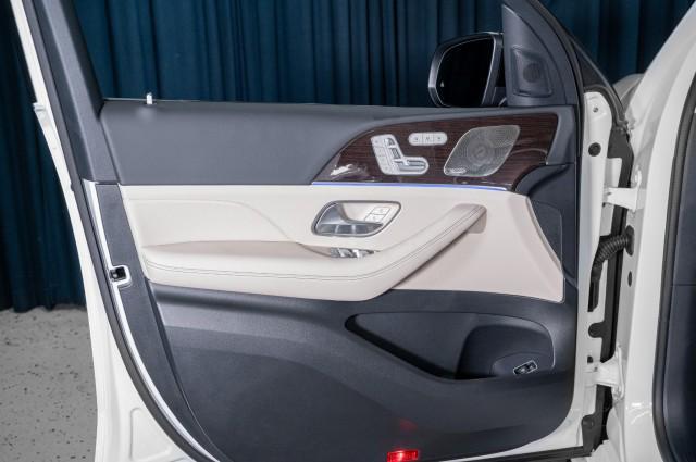 new 2025 Mercedes-Benz GLS 450 car, priced at $99,850