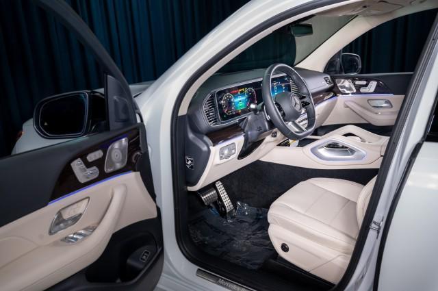 new 2025 Mercedes-Benz GLS 450 car, priced at $99,850