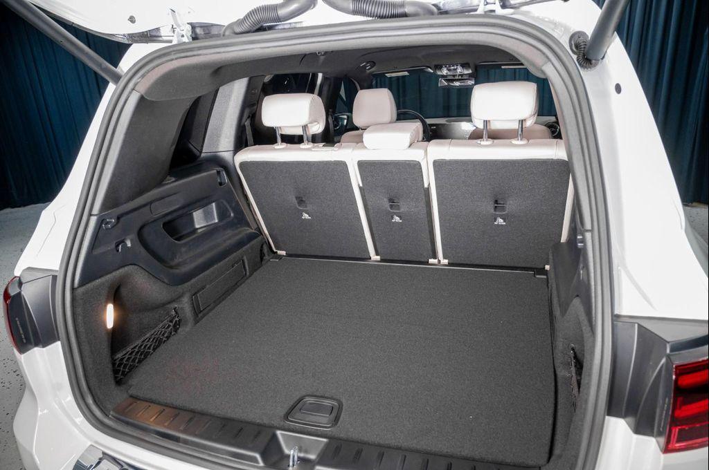 new 2025 Mercedes-Benz GLB 250 car, priced at $47,470