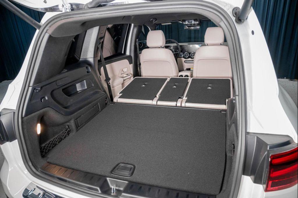 new 2025 Mercedes-Benz GLB 250 car, priced at $47,470