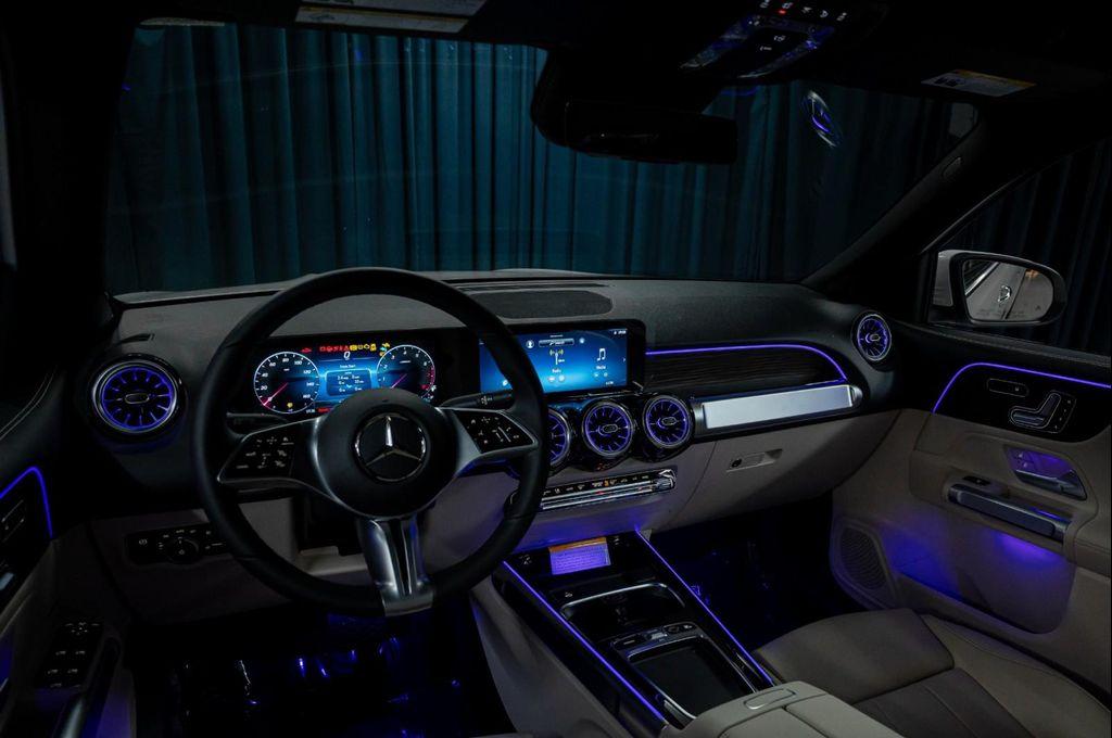 new 2025 Mercedes-Benz GLB 250 car, priced at $47,470