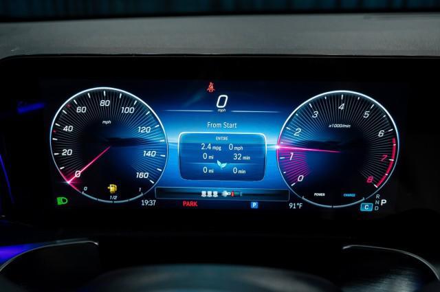 new 2025 Mercedes-Benz GLB 250 car, priced at $47,470