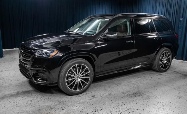 new 2025 Mercedes-Benz GLS 450 car, priced at $98,165
