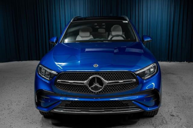 new 2025 Mercedes-Benz GLC 350e car, priced at $73,425