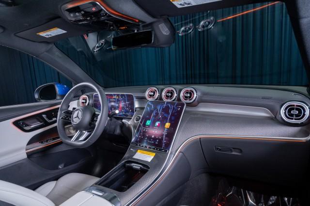 new 2025 Mercedes-Benz GLC 350e car, priced at $73,425