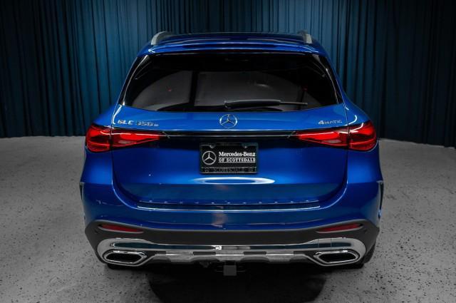 new 2025 Mercedes-Benz GLC 350e car, priced at $73,425