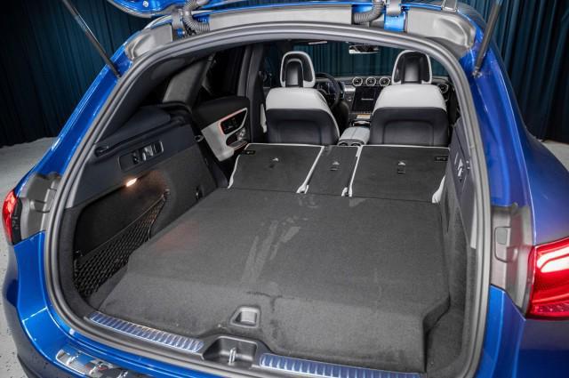 new 2025 Mercedes-Benz GLC 350e car, priced at $73,425