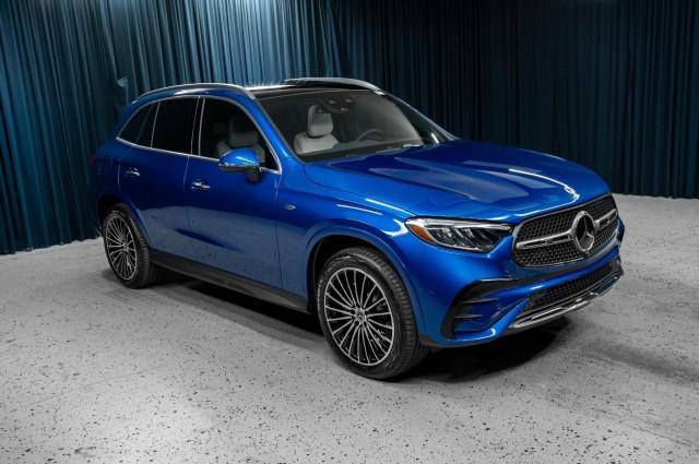new 2025 Mercedes-Benz GLC 350e car, priced at $73,425