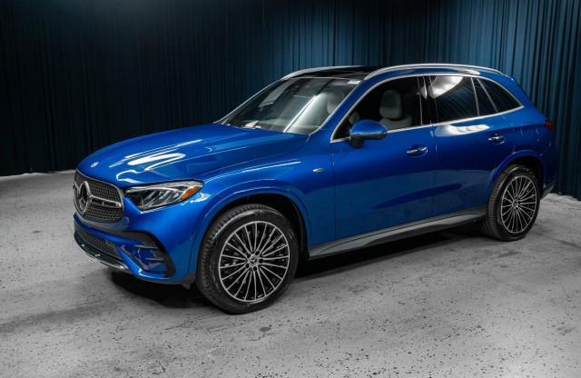 new 2025 Mercedes-Benz GLC 350e car, priced at $73,425