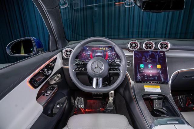 new 2025 Mercedes-Benz GLC 350e car, priced at $73,425