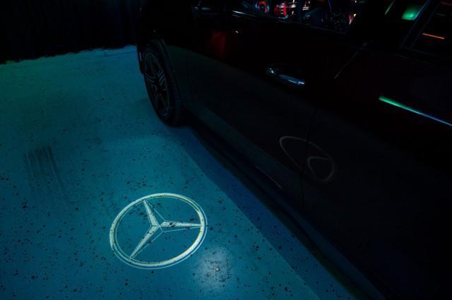 new 2025 Mercedes-Benz GLC 300 car, priced at $61,675