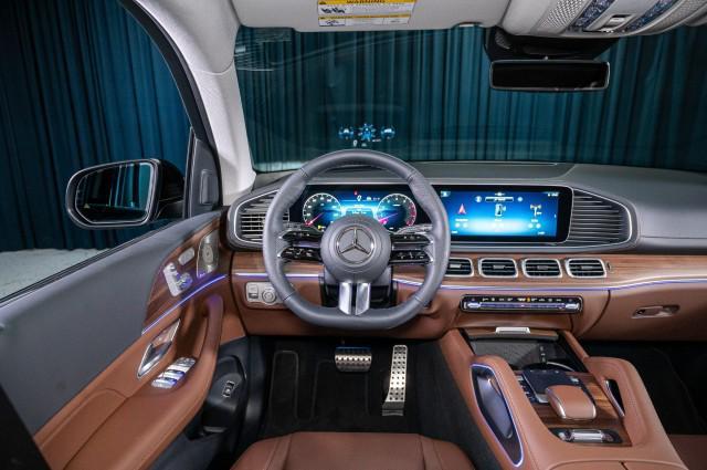 new 2025 Mercedes-Benz GLS 450 car, priced at $97,825