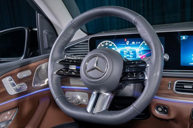 new 2025 Mercedes-Benz GLS 450 car, priced at $97,825