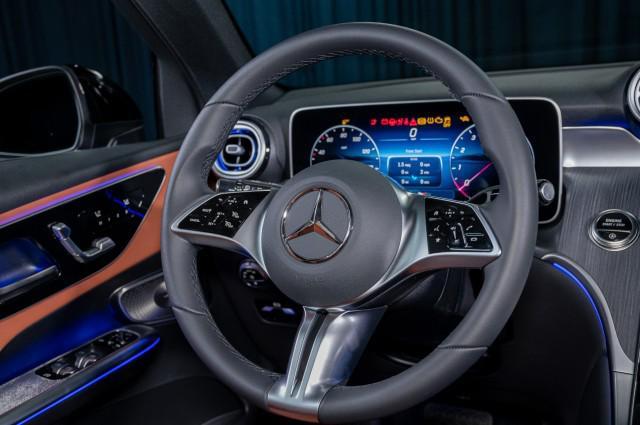 new 2025 Mercedes-Benz GLC 300 car, priced at $57,565