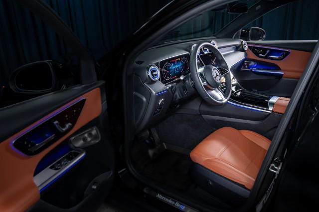 new 2025 Mercedes-Benz GLC 300 car, priced at $57,565