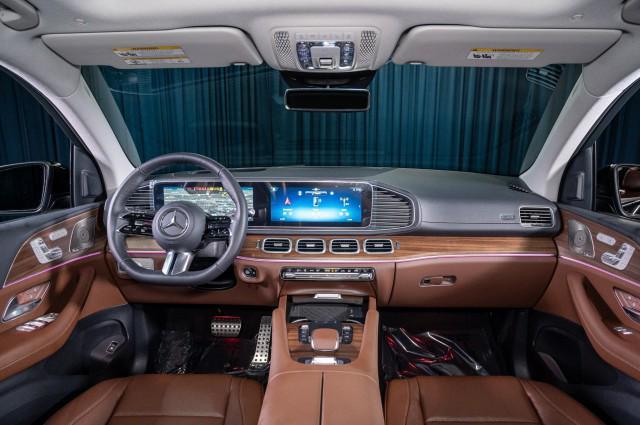 new 2025 Mercedes-Benz GLS 450 car, priced at $98,325