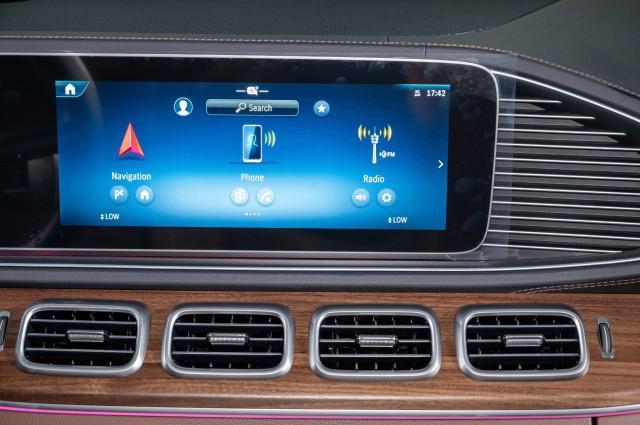 new 2025 Mercedes-Benz GLS 450 car, priced at $98,325
