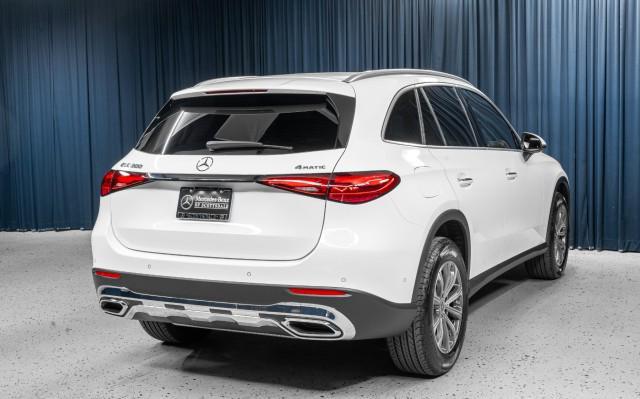 new 2025 Mercedes-Benz GLC 300 car, priced at $52,945