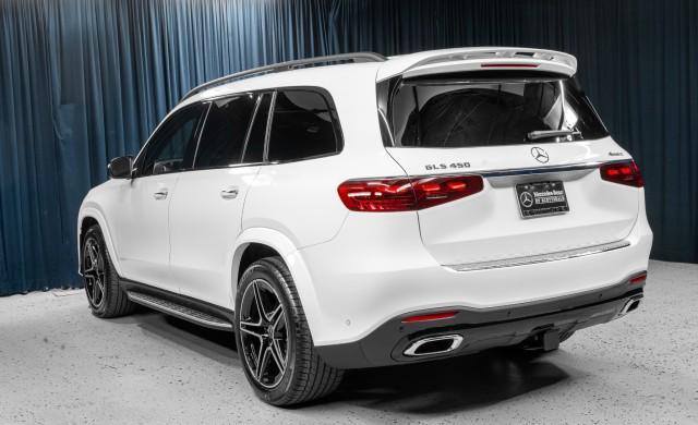 new 2025 Mercedes-Benz GLS 450 car, priced at $97,430