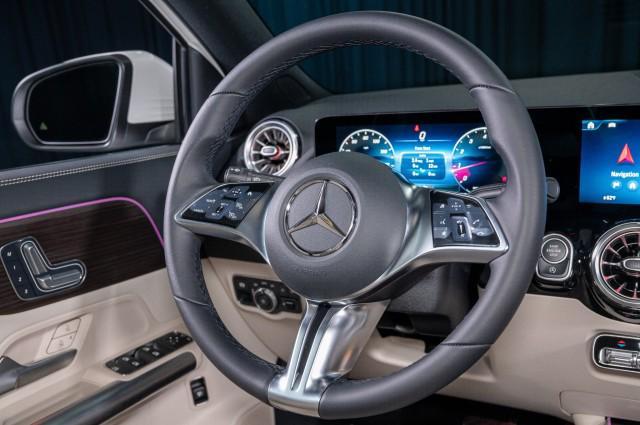 new 2025 Mercedes-Benz GLA 250 car, priced at $47,665