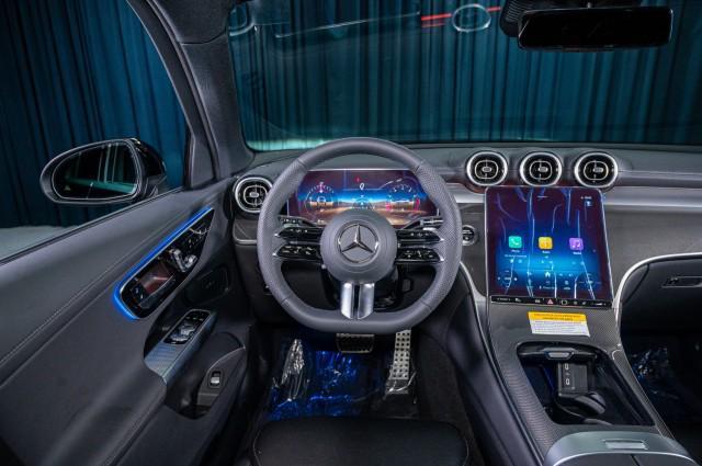 new 2025 Mercedes-Benz GLC 300 car, priced at $56,685