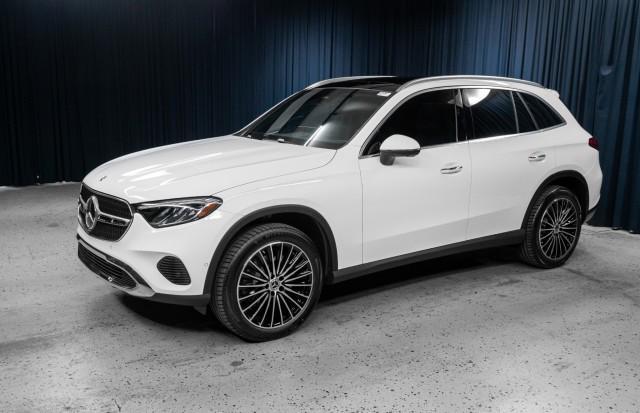 new 2025 Mercedes-Benz GLC 300 car, priced at $58,175