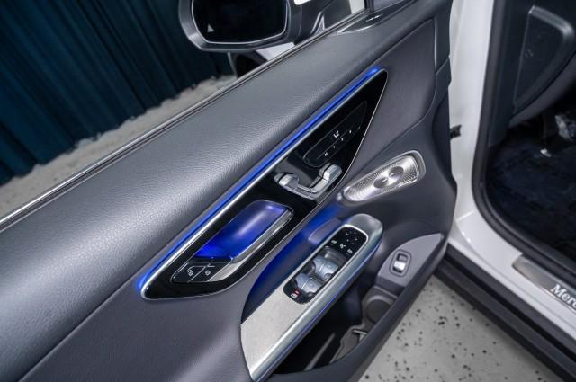 new 2025 Mercedes-Benz GLC 300 car, priced at $58,175