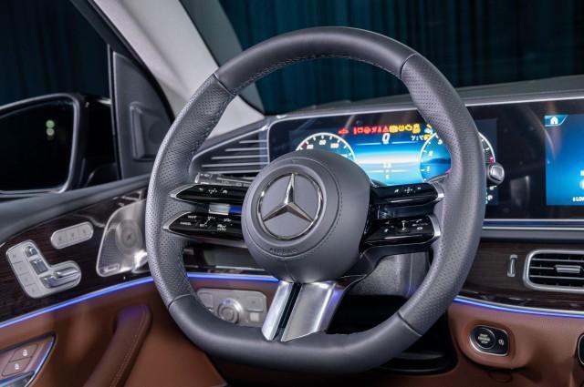 new 2025 Mercedes-Benz GLS 450 car, priced at $98,165