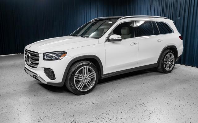 new 2025 Mercedes-Benz GLS 450 car, priced at $91,775