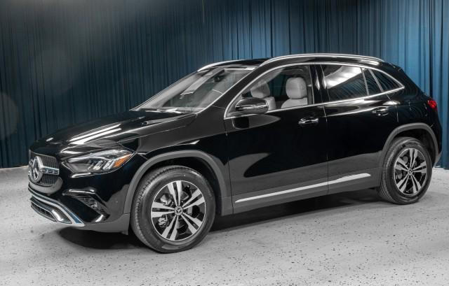 new 2025 Mercedes-Benz GLA 250 car, priced at $47,070