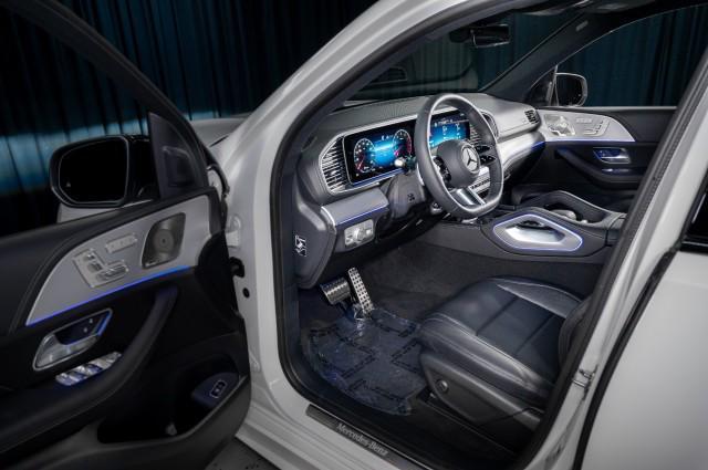 new 2025 Mercedes-Benz GLS 450 car, priced at $97,180