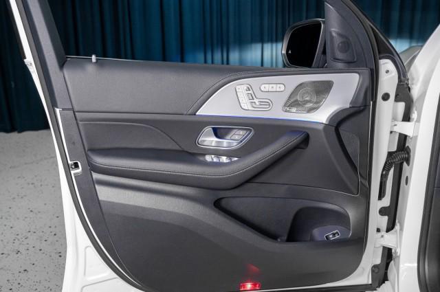 new 2025 Mercedes-Benz GLS 450 car, priced at $97,180