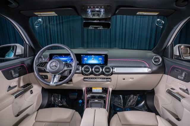 new 2024 Mercedes-Benz EQB 250 car, priced at $59,275